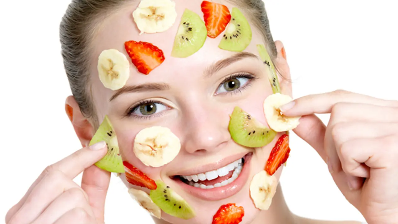 (C) shutterstock
