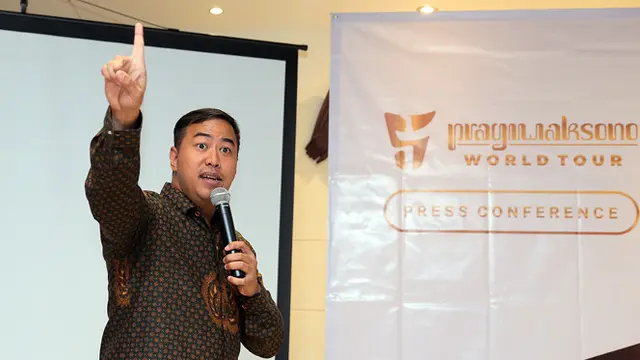 [Bintang] Pandji Pragiwaksono