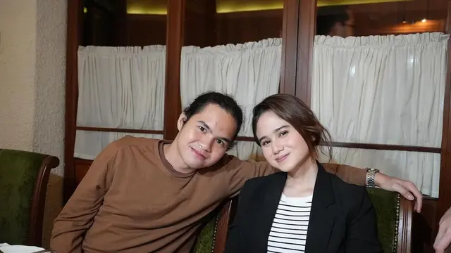 6 Potret Anak dan Calon Menantu Maia Estianty di Momen Ulang Tahun Al Ghazali