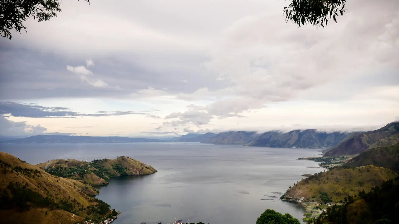 ilustrasi danau toba