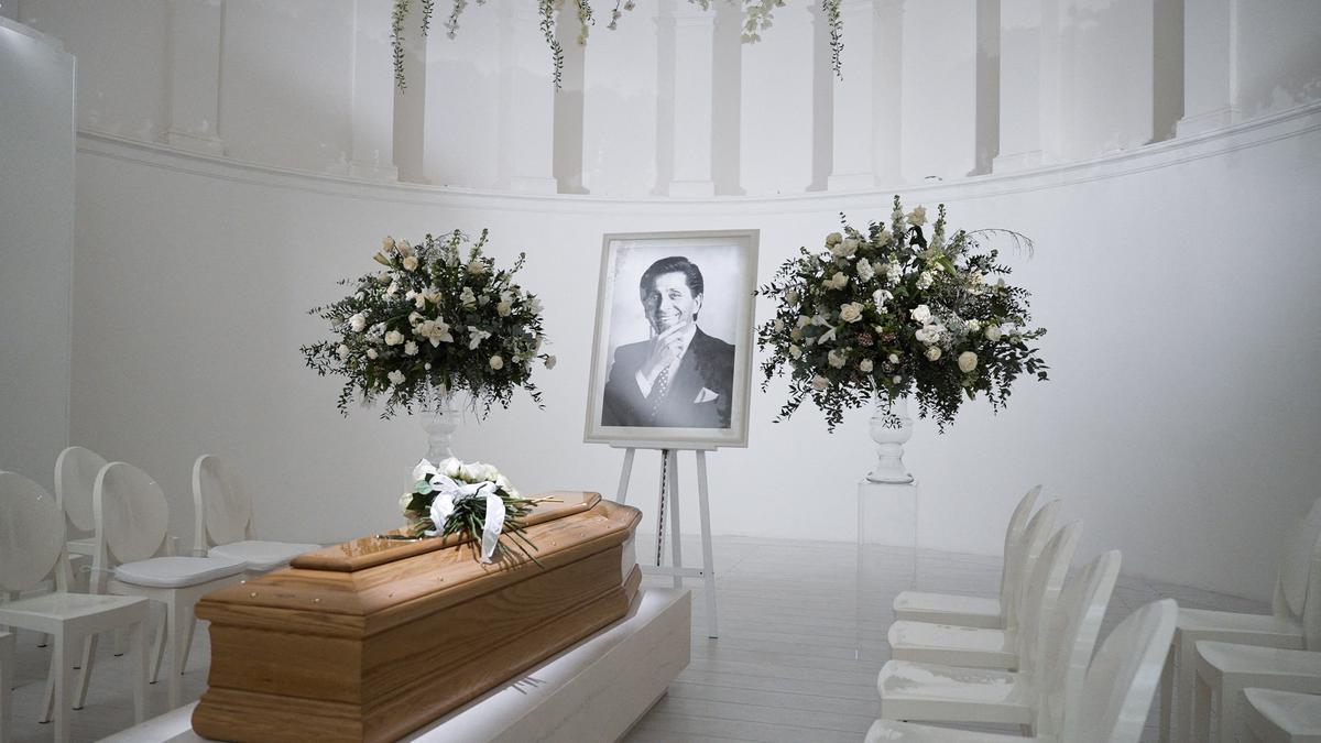 Penghormatan Terakhir bagi Mendiang Valentino Garavani, Jenazahnya Disemayamkan 2 Hari di Roma