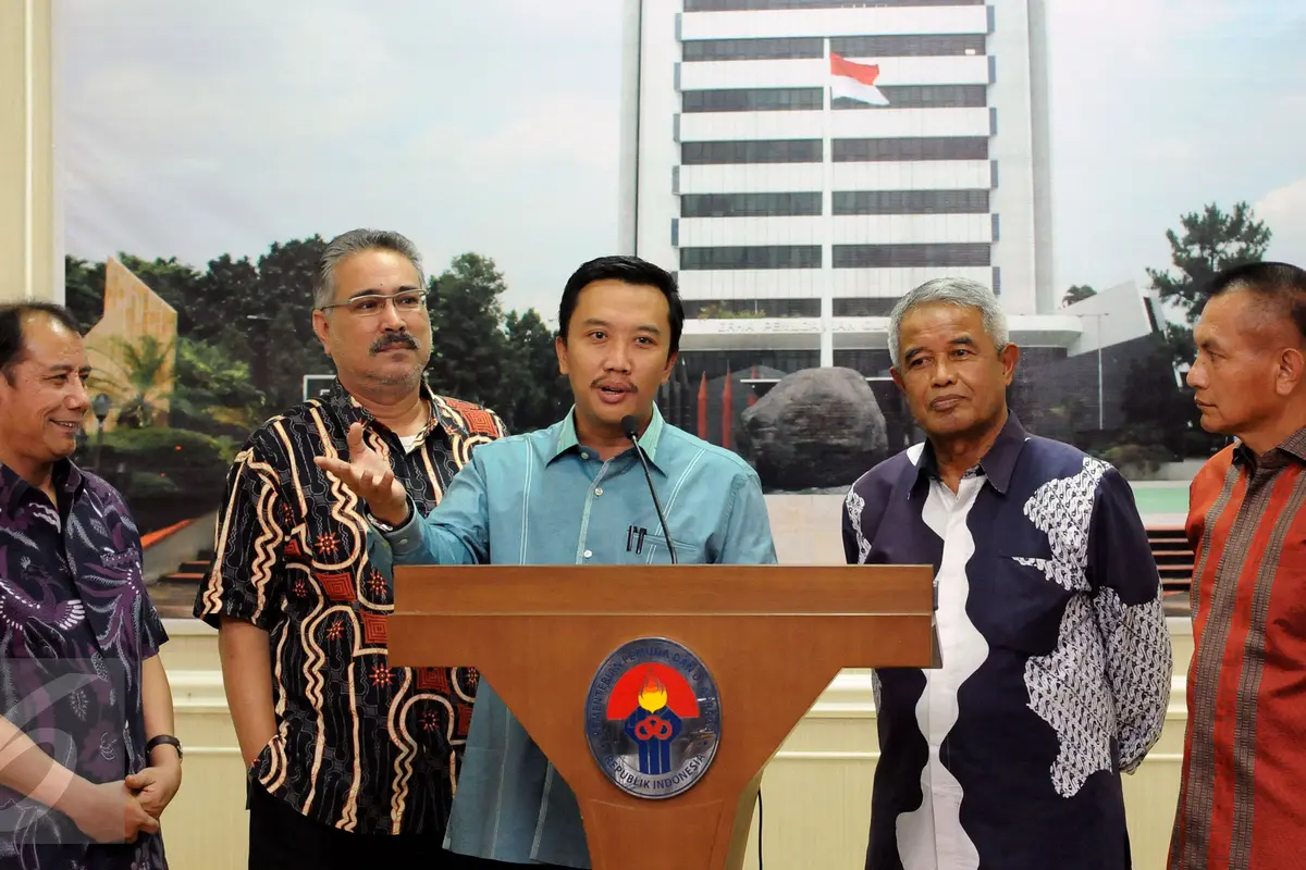 Jelang RDP dengan Komisi X DPR, Menpora Panggil Djohar Arifin Husin
