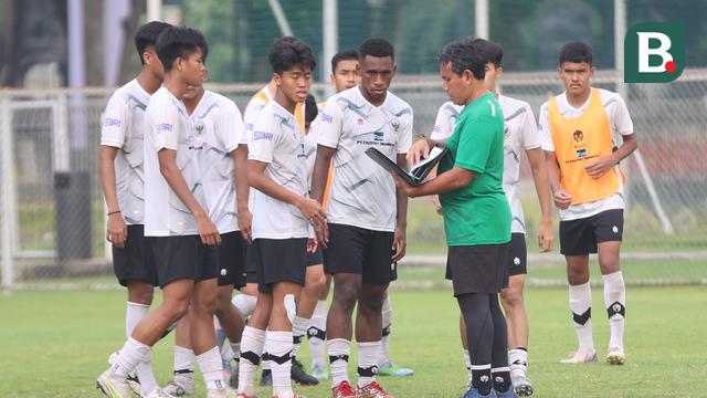 Bima Sakti - Pelatih Timnas Indonesia U-17