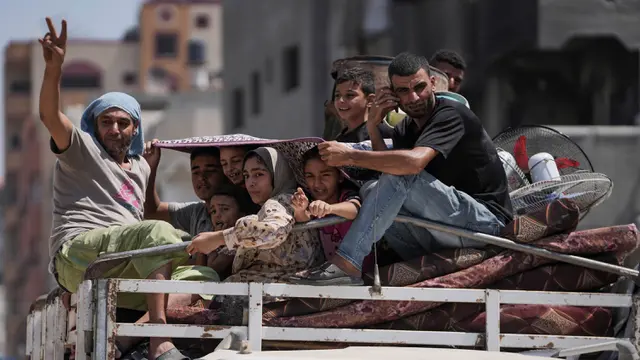 Kembali Dapat Ancaman Serangan Israel, Pengungsi Palestina di Kamp Maghazi Tinggalkan Lokasi