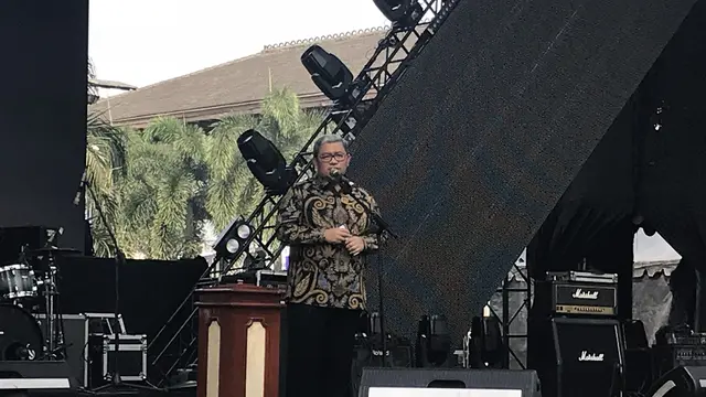 Aher, saat memberikan sambutan dalam acara Harmoni Budaya Jawa Sunda 2018 di Bandung, Jawa Barat, Jumat (11/5/2018).