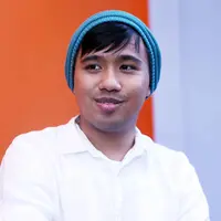 "Dia jadi kayak tour guide saya selama di sana. Liburan kita lurus-lurus aja. Normal-normal aja, karena udah kenal lama juga. Kuliner, cuaca dinikmatin, nyobain ramen," ucap pemeran film 'Gila Jiwa'. (Nurwahyunan/Bintang.com)