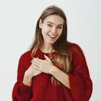 Ilustrasi Perempuan yang Sedang Jatuh Cinta Credit: pexels.com/pixabay