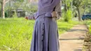 Tak sedikit warganet yang memuji jika Nabilah Ayu makin terlihat anggun tampil dalam balutan hijab dan gamis. Melalui laman Instagram, mantan personel JKT48 ini kerap unggah potret dirinya saat kenakan baju gamis.(Liputan6.com/IG/@nblh.ayu)