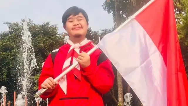 Ahmad Fikry penyandang down syndrome dari Jakarta Barat. Foto: Dokumentasi pribadi.