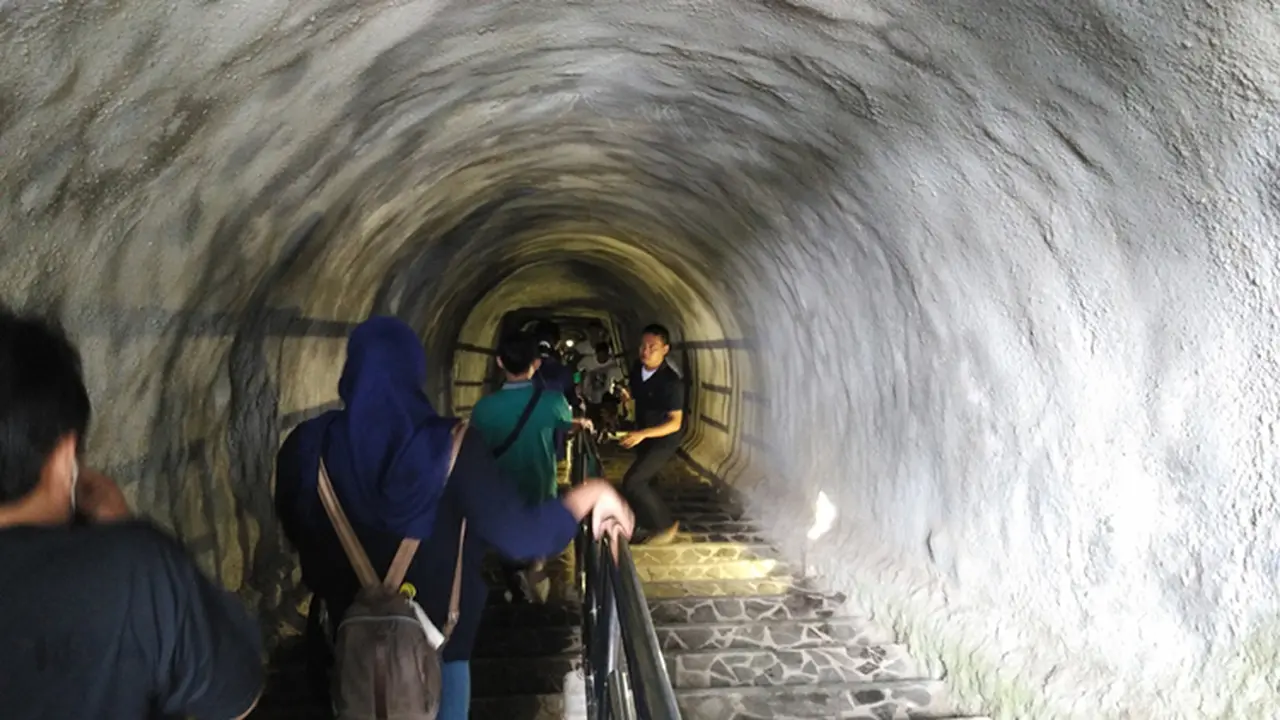 Merasai Kengerian Lubang Jepang di Bukittinggi