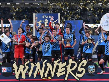 Saat musim lalu Kawasaki Frontale mengakhiri musim tanpa gelar, hal itu seperti menjadi tanda akhir dari dominasi mereka di sepak bola Jepang. Setelah banyak pemain utama hijrah ke Eropa, Kawasaki Frontale seperti limbung dan gagal memperoleh satupun gelar pada musim 2022. Hal itu kini seperti terbantahkan dengan Kawasaki Frontale mampu menjadi juara Piala Kaisar Jepang 2023. (AFP/JIJI Press/STR)
