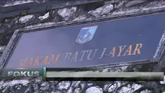  Syech Abdurrazak berperan menyebarkan islam di Pulau Lombok pada abad 18 masehi setelah sukses melakukan syiar islam di Palembang.