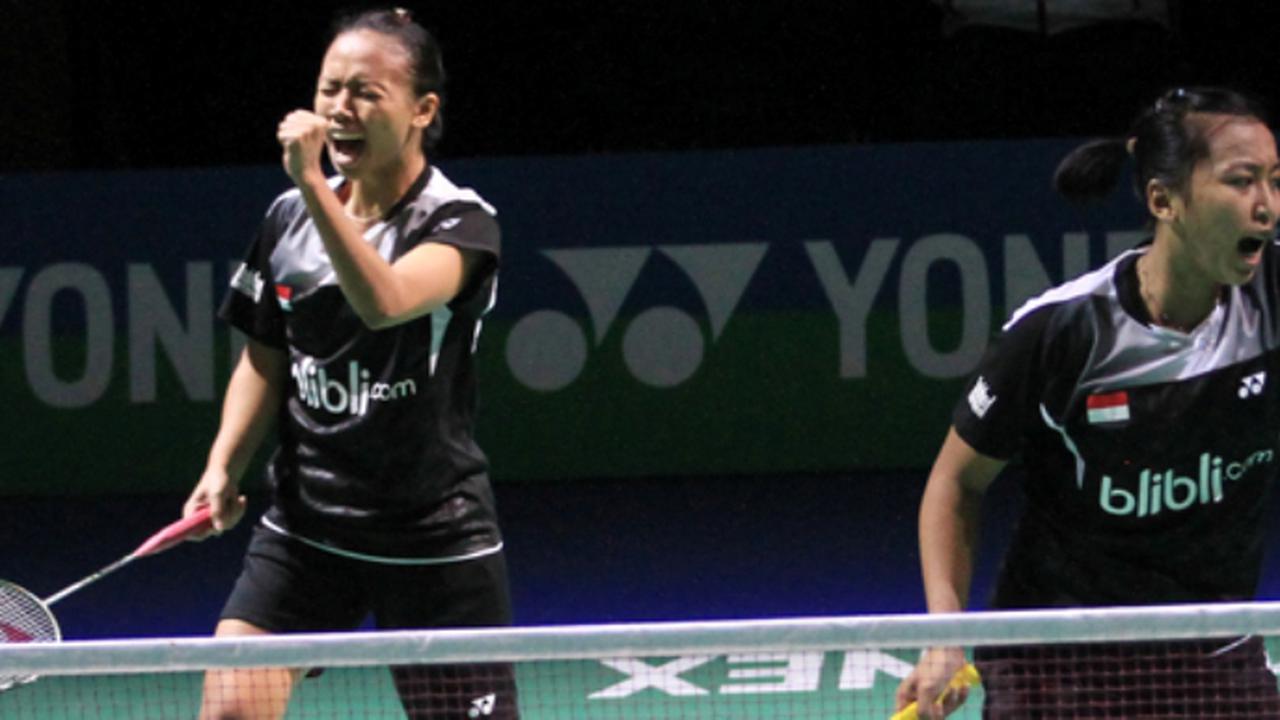 Della Destiara Haris / Rosyita Eka Putri Sari