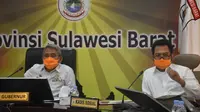 Gubernur Sulbar Ali Baal Masdar bersama Kapala Dinas Sosial Sulbar Bau Akram Dai