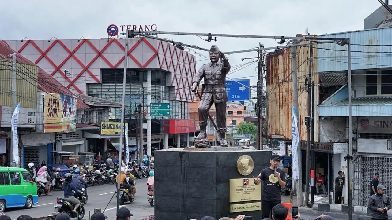 Patung Pahlawan Kapten Muslihat diresmikan di Bogor, Minggu (25/12/2022)