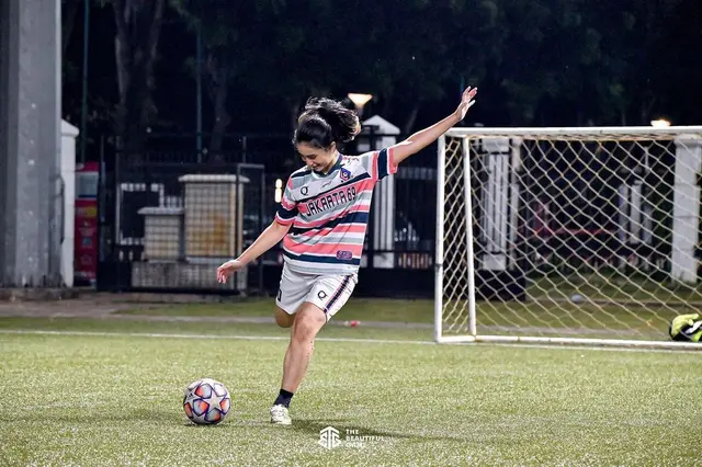 Dengan usia muda, Sintya terus berusaha menyeimbangkan karir di bidang seni dan olahraga. Kegiatan positifnya menjadi inspirasi bagi para fans. (Sumber:Instagram/sintyamarisca)