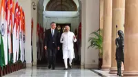 Perdana Menteri Singapura, Lee Hsien Loong dan Perdana Menteri India, Narendra Modi di Singapura. PM Modi akan menyampaikan pidato utama dalam Dialog Shangri-La Singapura 2018 (sumber: International Institute for Strategic Studies)