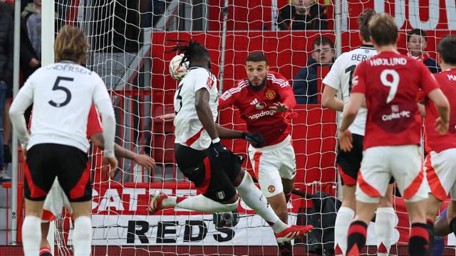 Manchester United Tersingkir