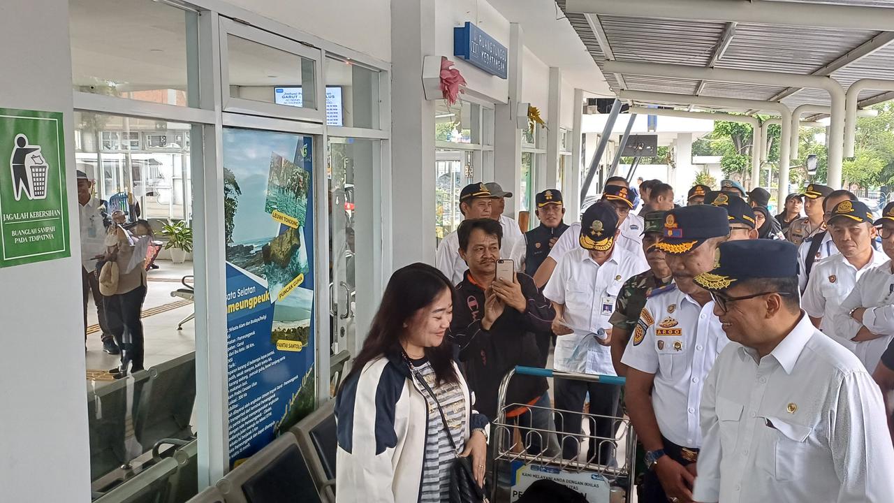 Menhub Apresiasi Terminal Guntur Melati Garut: Penumpang Tersenyum ...