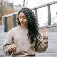 Pasangan yang toxic seringkali membuat hubungan berantakan, begini cara menghadapinya./copyright pexels/Keira Burton