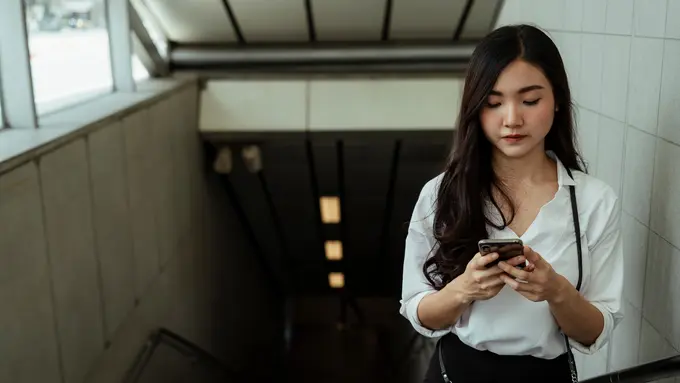 perempuan dan 13 mei move on