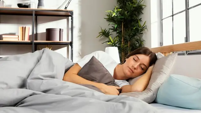 Ilustrasi perempuan tidur, bermimpi