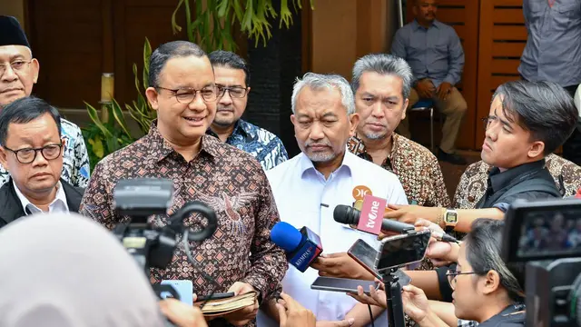 Presiden PKS Ahmad Syaikhu bersama Bacapres Anies Baswedan usai melakukan pertemuan dengan sejumlah pengurus DPP PKS. (Istimewa)