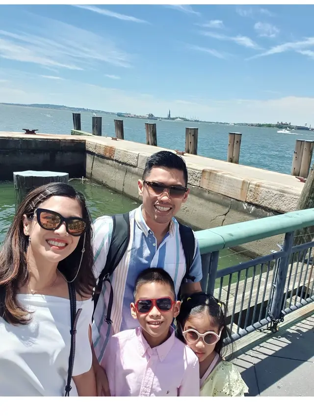 Didiagnosis Autisme, Ini 6 Momen Kebersamaan Dian Sastrowardoyo Bersama Anak