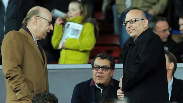 glazer-family-manchester-united-121024af