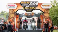 Manajemen Yamaha Indonesia menyambut kehadiran peserta Maxi Yamaha Day 2024. (YIMM)