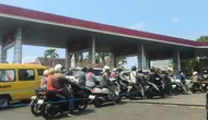 Pertamina Ungkap Penyebab Antrean BBM di Jember