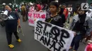 LBH Jakarta menilai keterlibatan aparat keamanan gabungan berlebihan karena telah melanggar prinsip-prinsip HAM. (merdeka.com/Arie Basuki)