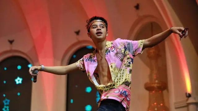 [Bintang] Bastian Steel