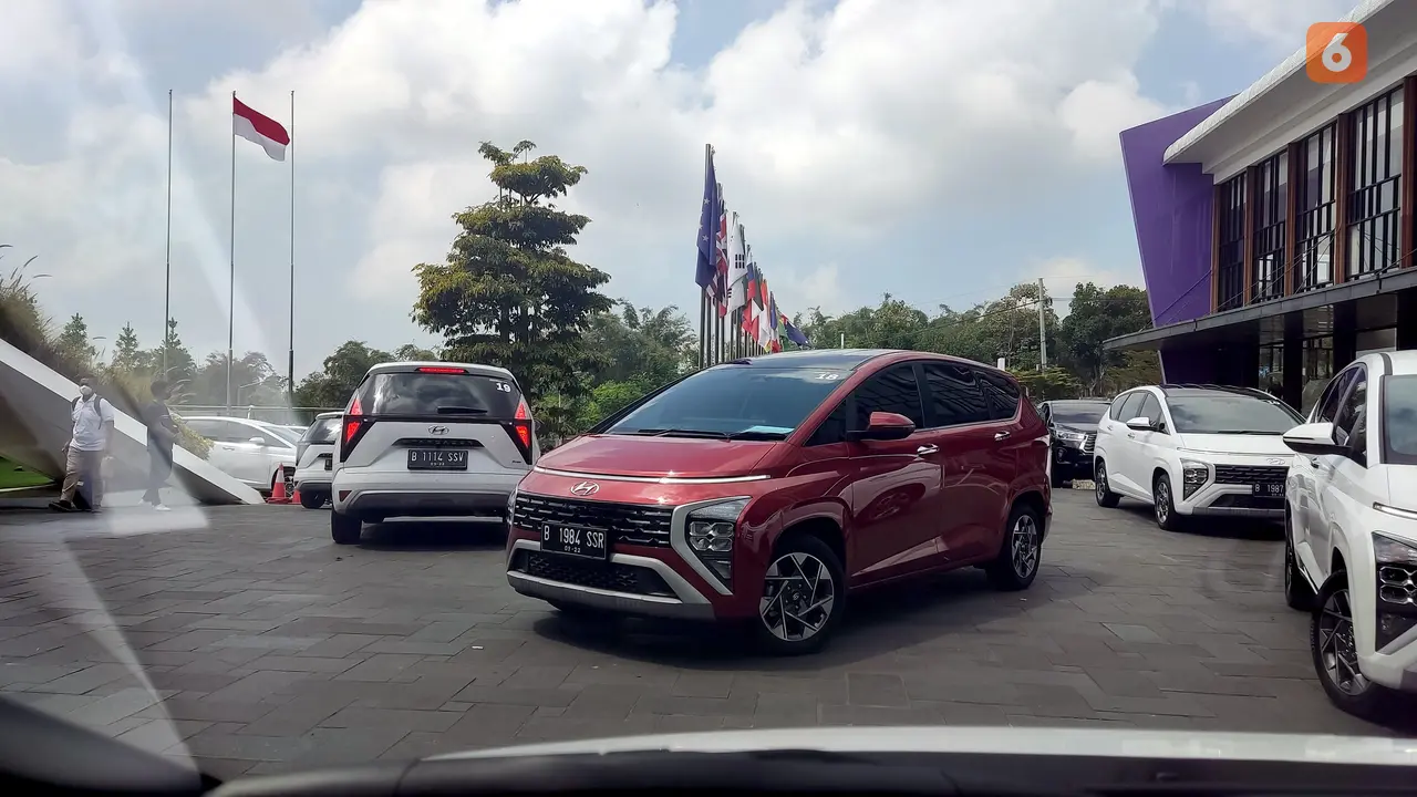 Hyundai Stargazer test drive