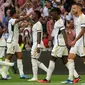 Pemain Real Madrid merayakan gol yang dicetak Jude Bellingham ke gawang Osasuna pada pekan ke-8 Liga Spanyol di Bernabeu (AFP)