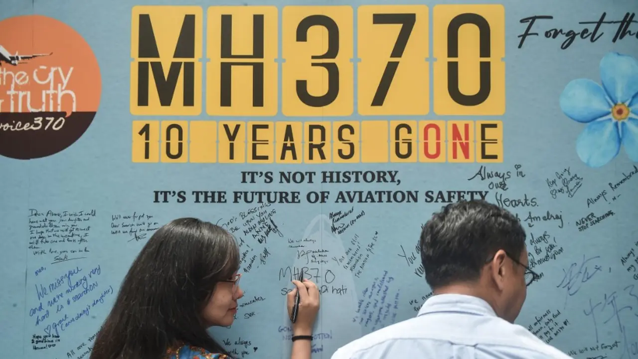 Malaysia Airlines MH370