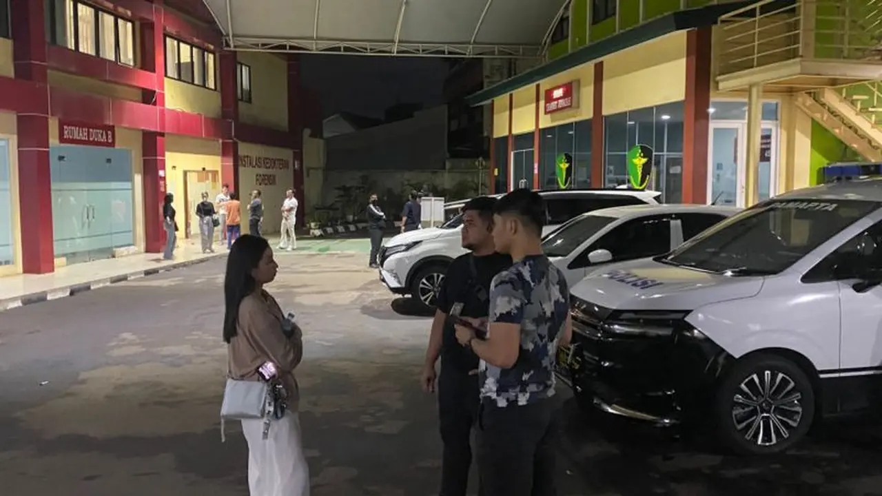 Keluarga Alfin Maksalmina Windian (28) yang dilaporkan hilang sejak 11 Maret 2026, akhirnya ditemukan dalam kondisi meninggal dunia di kawasan Cikeas, Kabupaten Bogor, Jawa Barat, Rabu (25/3/2026) malam (Polres Metro Jakarta Timur)