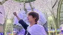 Pelantun lagu Ring Ding Dong itu juga memperlihatkan dirinya menonton pertandingan taekwondo. Selanjutnya, Minho bersama Lee Dong Wook juga terlihat menyemangati tim nasional tenis meja Korea di Olimpiade Paris 2024. Keduanya saling membagikan foto di tempat yang sama melalui Instagram masing-masing. (Liputan6.com/IG/@choiminho_1209)