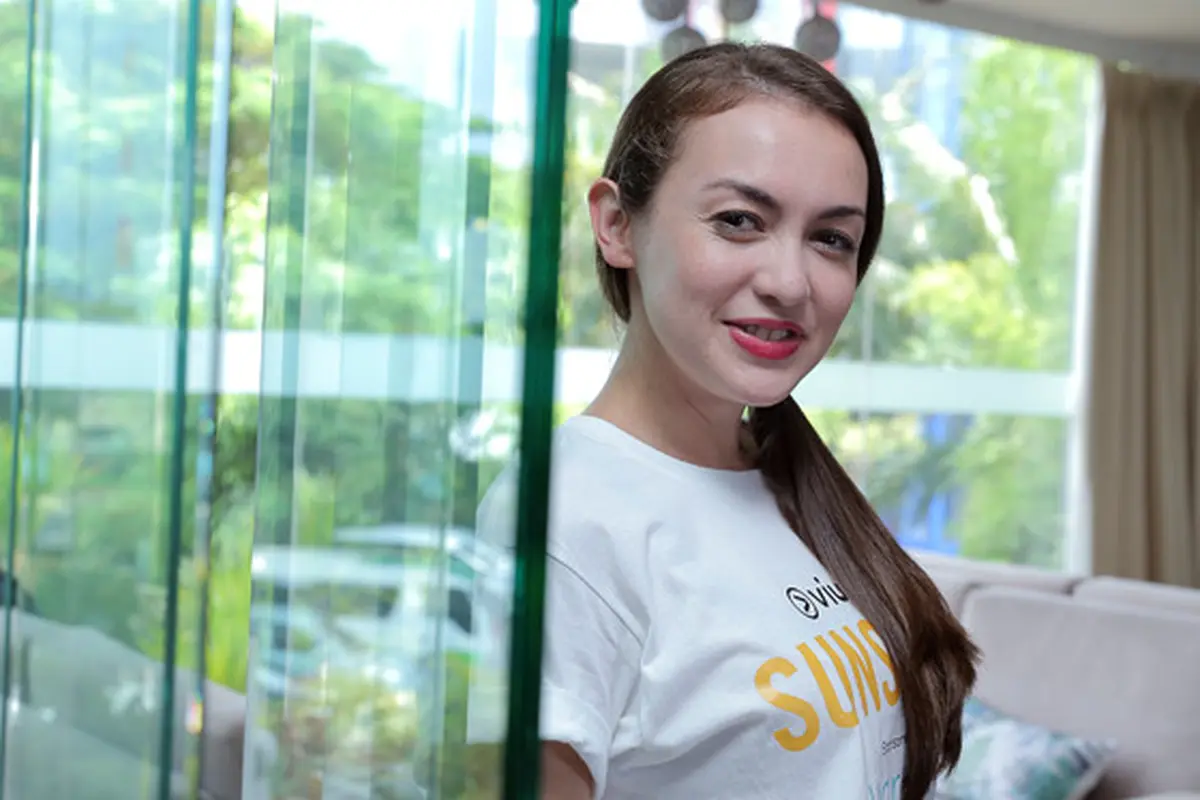 [Bintang] Rianti Cartwright
