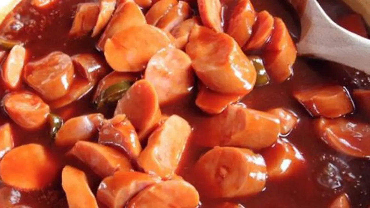 Tumis sosis saus sedap/copyright foodnetwork.com