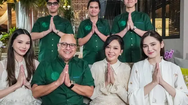 Tampilan Maia Estianty Saat Halal Bihalal.