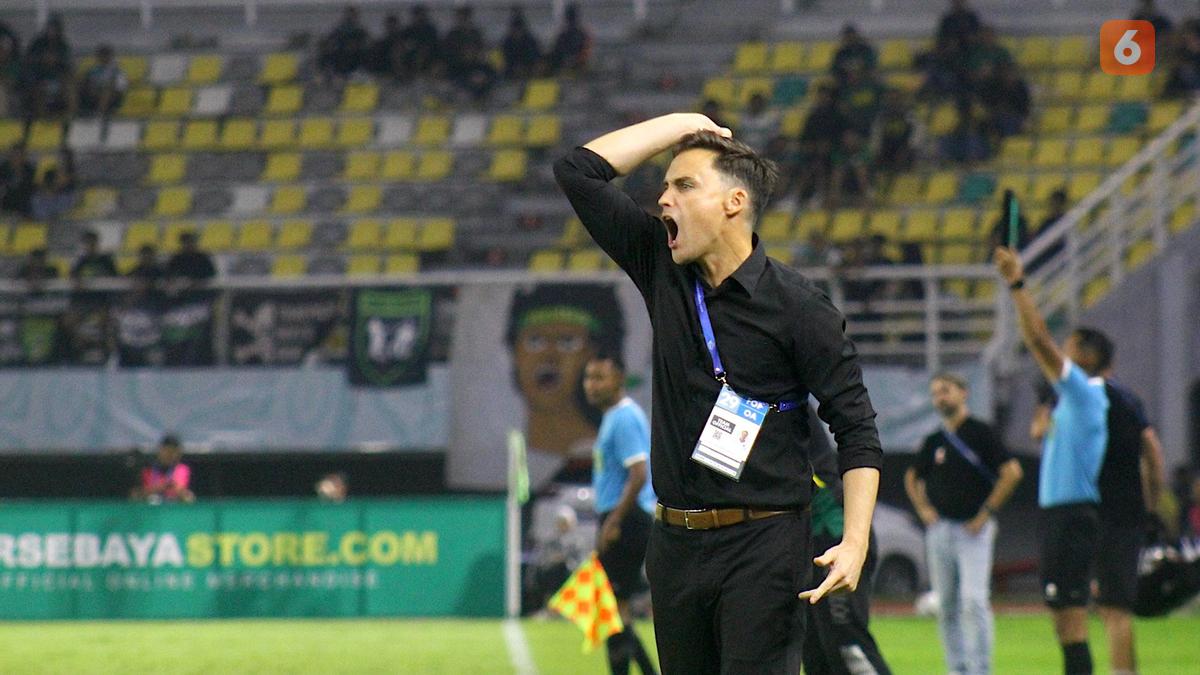 Paul Munster Janjikan Perubahan di Laga Terakhir Persebaya Lawan Persik di Stadion GBT Surabaya Berita Viral Hari Ini Senin 20 Mei 2024