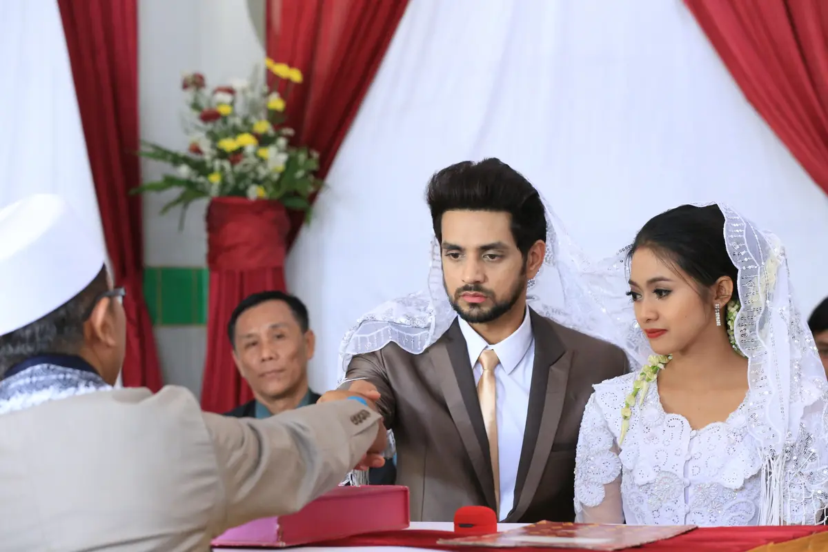 [Bintang] Shakti Arora dan Rini Yulianti