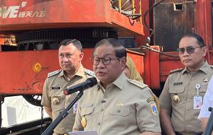 Gubernur DKI Jakarta Pramono Anung saat menjawab pertanyaan wartawan di kawasan Kemayoran Jakarta. (Istimewa)