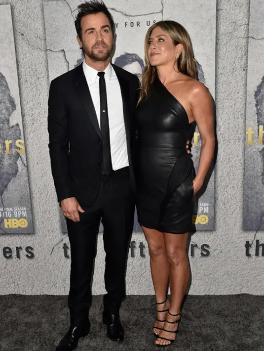 Justin Theroux bukanlah suami pertama Jennifer. Seperti yang diketahui bahwa sebelumnya Jennifer pernah menikah dengan seorang aktor tampan yang sedang berada di masalah pernikahannya, Brad Pitt. (AFP/Bintang.com)