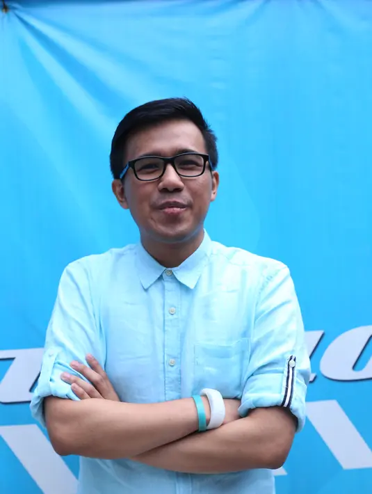 Meski hubungannya telah berakhir, diakui oleh Joshua Suherman jika dirinya tidak memutuskan komunikasinya dengan sang mantan kekasih. Joshua mengaku terdapat kenangan yang sulit dilupakan. (Andy Masela/Bintang.com)