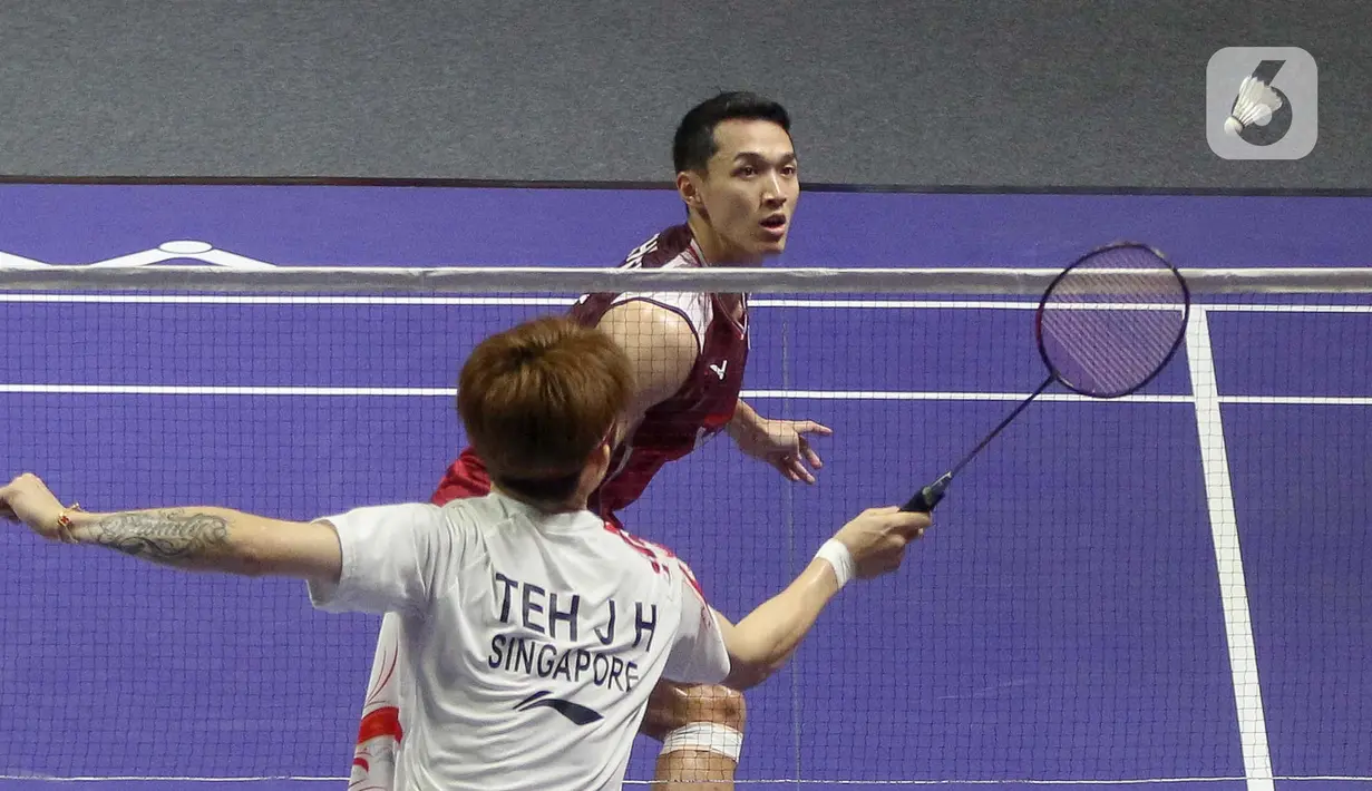 Di set kedua, Jonatan Christie tampil berbeda. (Liputan6.com/Herman Zakharia)