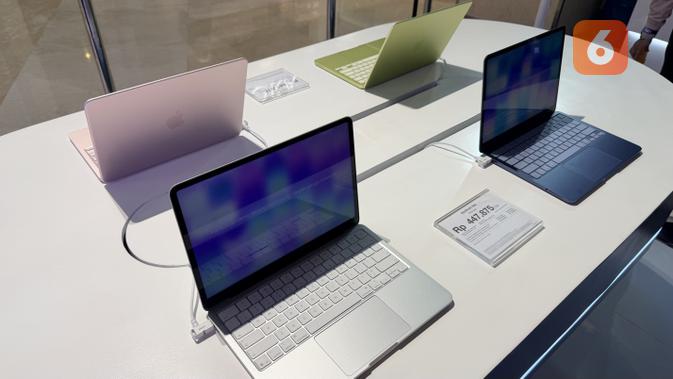 Penjualan perdana MacBook Neo di Jakarta. (Liputan6.com/ Yuslianson)