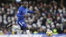 4. N'Golo Kante (Gelandang) - Mantan pemain Leicester City ini adalah pemain yang selama ini dicari Chelsea. Berstatus salah satu gelandang terbaik saat ini tidak membuatnya digaji besar, ia cuma dibayar 120 ribu pounds per pekan. (AFP/Adrian Dennis)