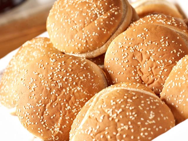 Cara Membuat Roti Burger Yang Empuk Di Rumah Lifestyle Fimela Com